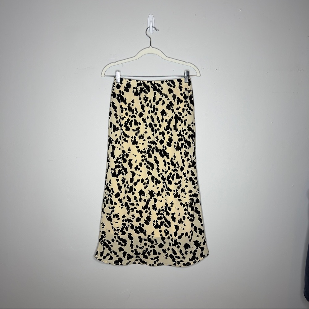 Japna Long Women’s Skirt - Size Medium - Animal Print Design